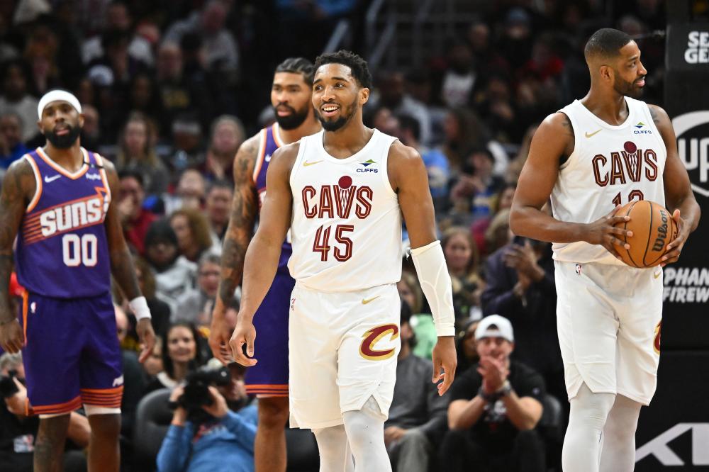 两位超级巨 两位超级巨