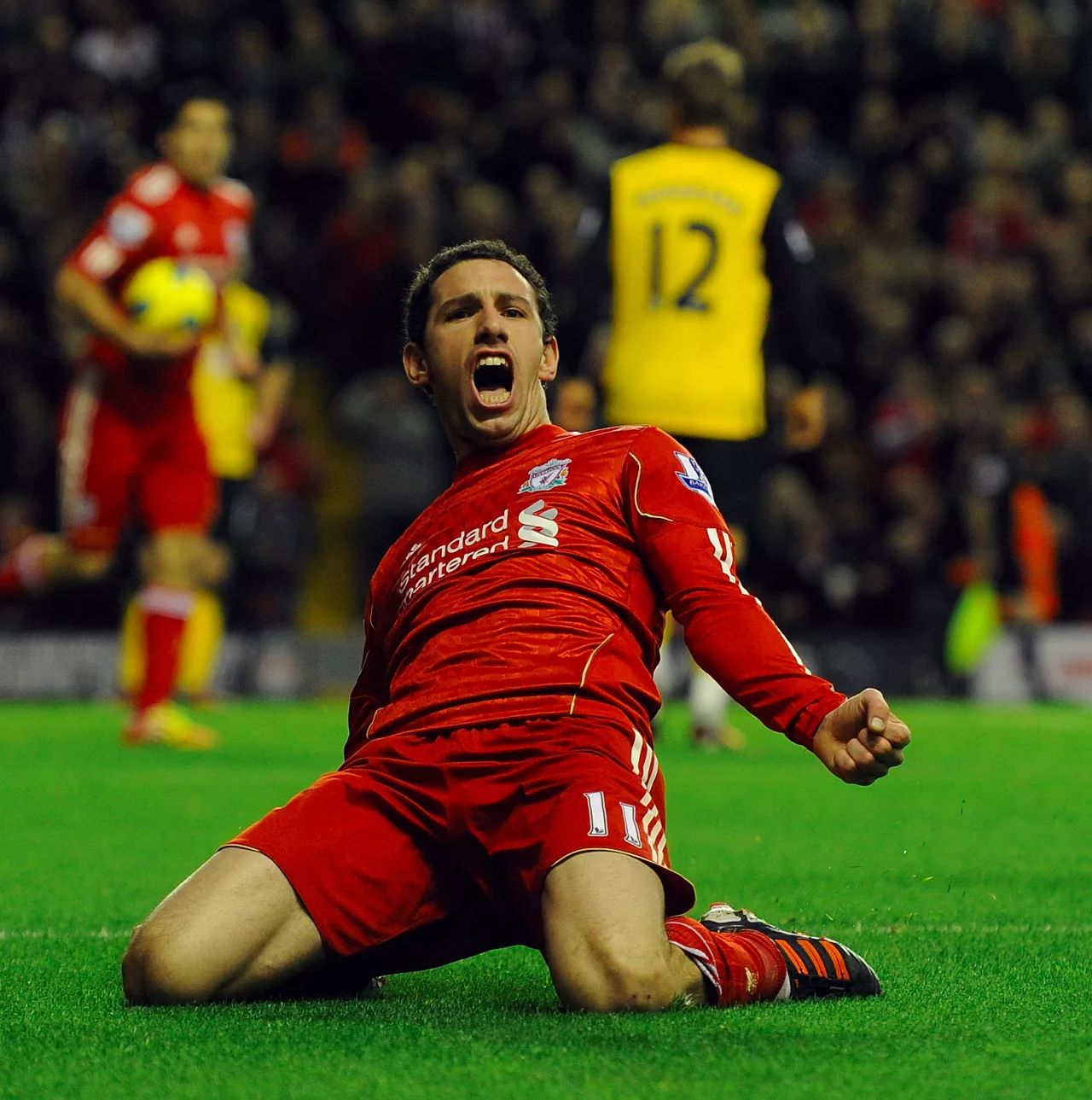 森展现出强 森展现出强