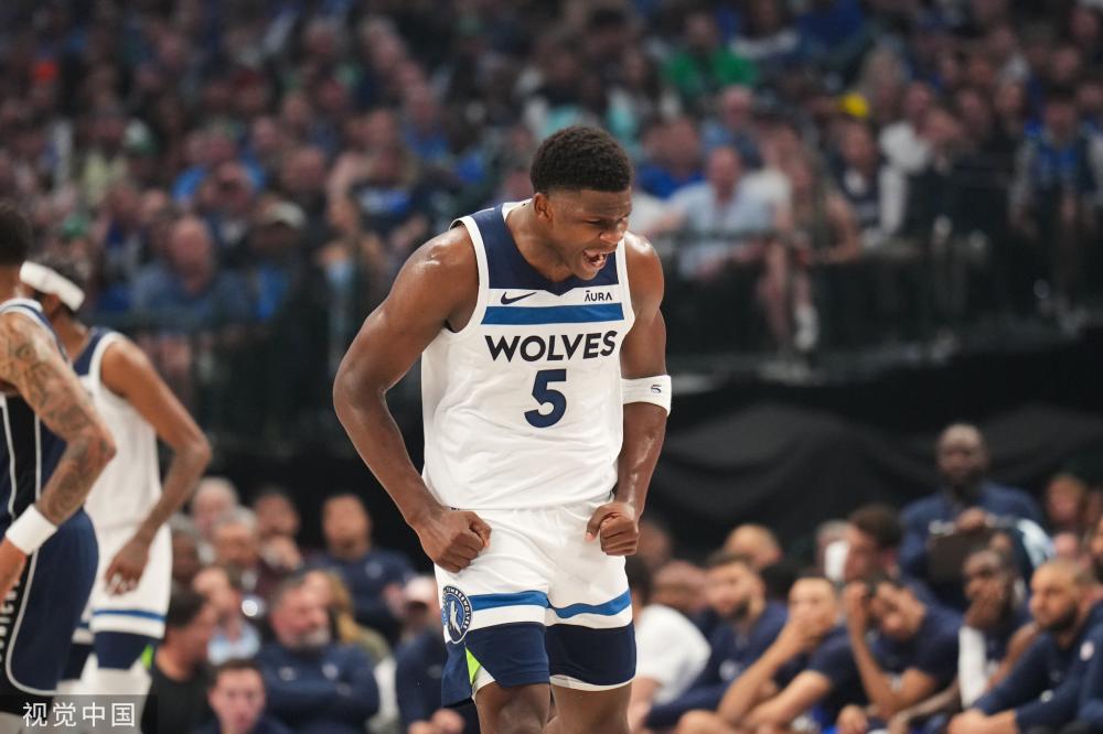 重大突破！VAR将新增角球和第二黄牌复核权限，2026世界杯率先试点